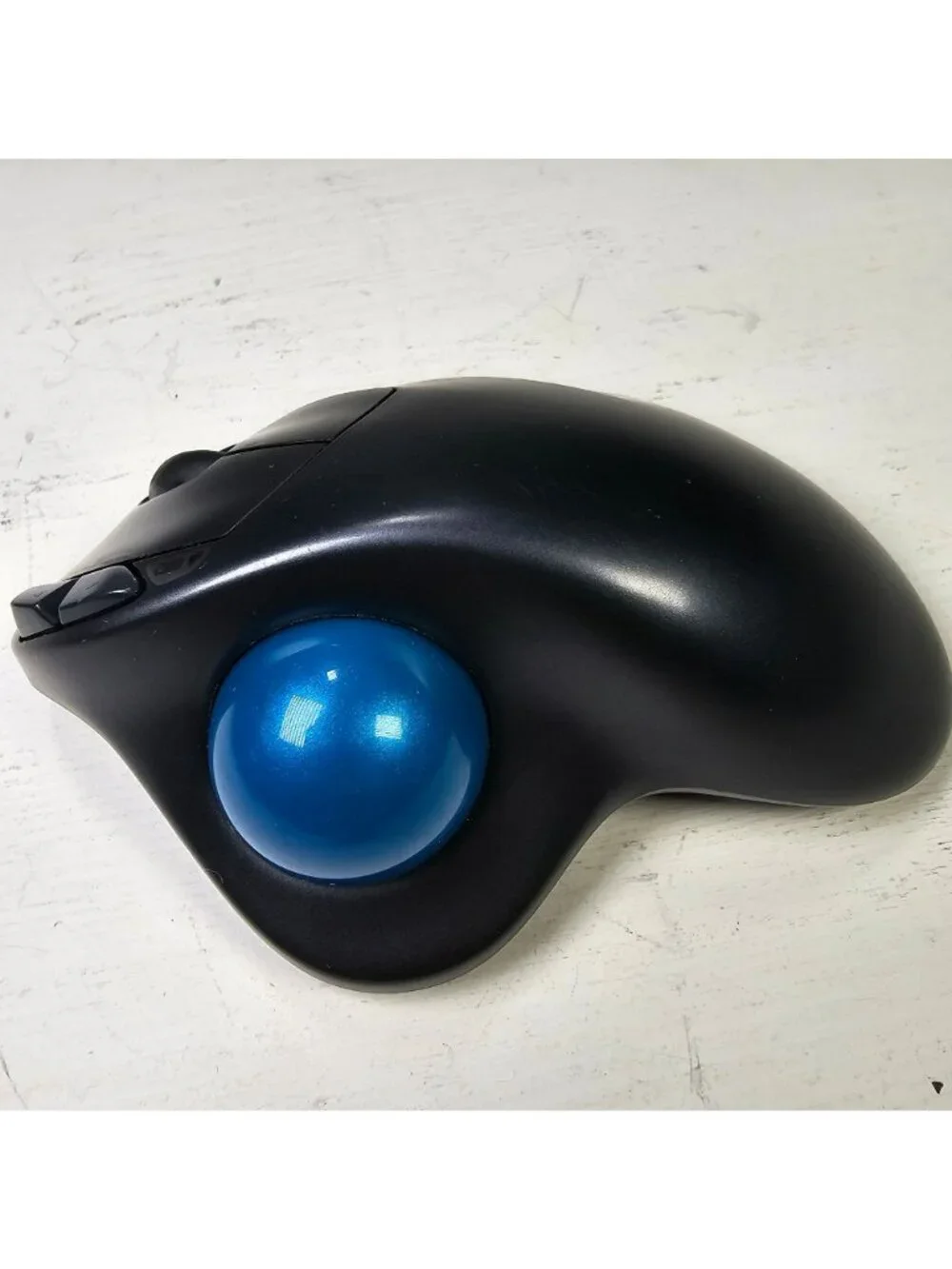 Logitech M570 Ergonomic Wireless Trackball Mouse w/ USB Receiver Black/Blue